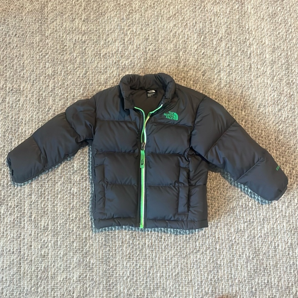 Used kids North Face coat grey 3T